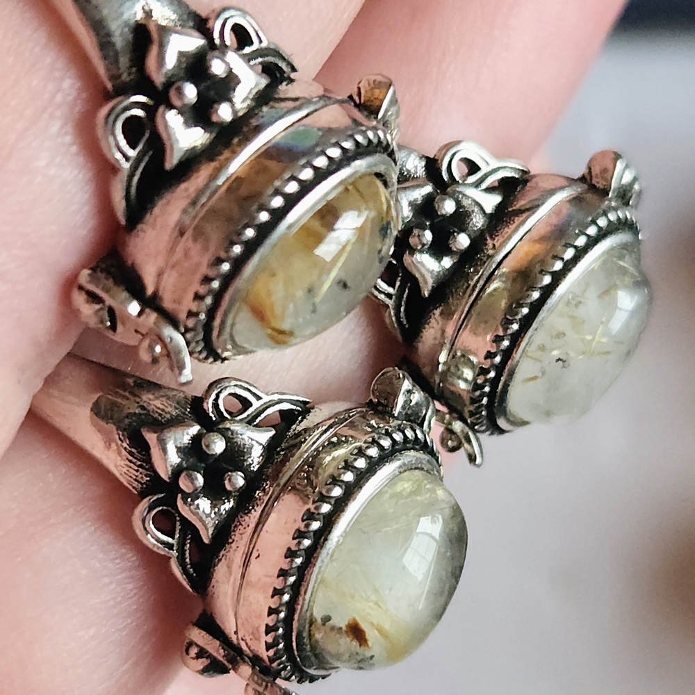 Golden Rutilated Quartz Poison Ring. - Picture 6 of 9